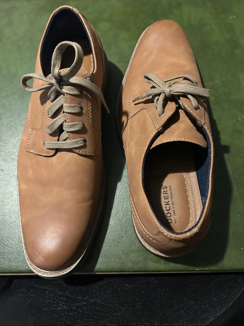 Dockers Men’s Light Brown Casual Lace-Up Oxfords
